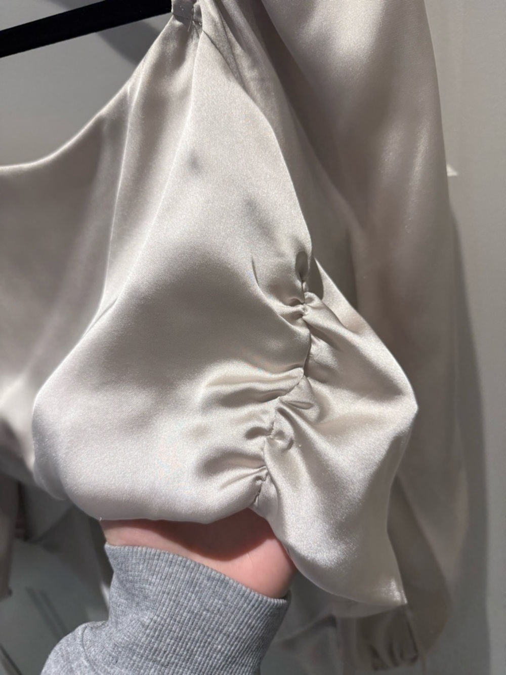 Dynamite Satin Scoop Tie-Back Blouse in Soft Cream - Picture 4 of 8